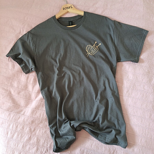 Neulesydän t-paita (M)